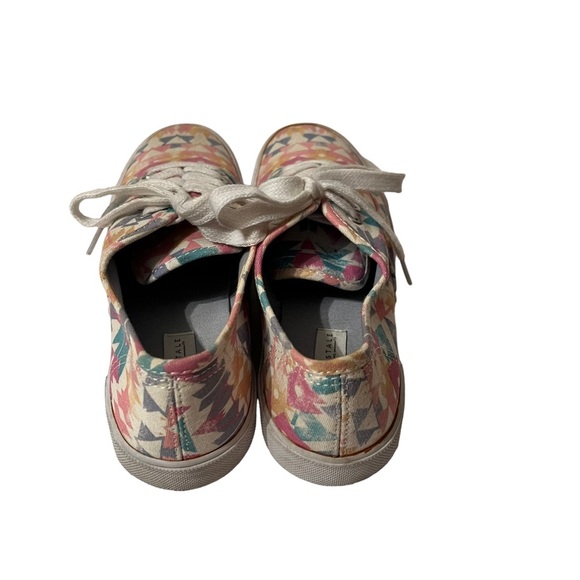 Aeropostale Multicolored Aztec Design Sneakers Size 8 - Picture 5 of 8